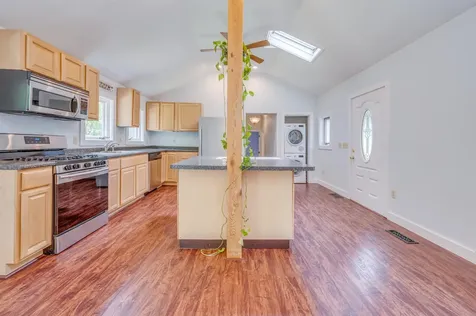 390 Bradford Road Newport NH 03773