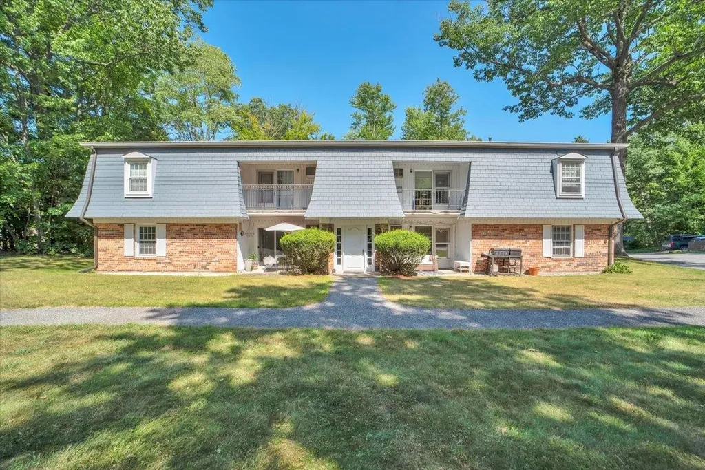 125 Kennedy Drive South Burlington VT 05403