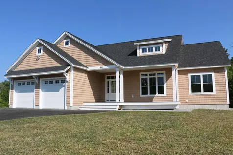441 Blane Circle Pembroke NH 03275