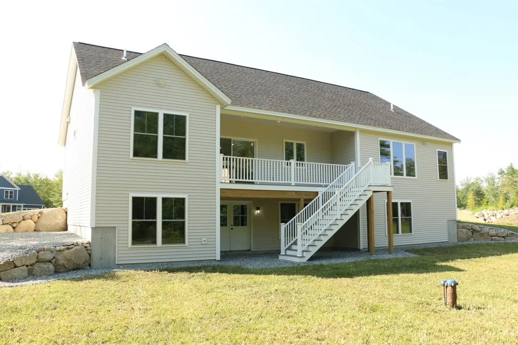 441 Blane Circle Pembroke NH 03275