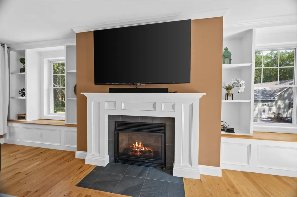 34 Victory Way Dover NH 03820