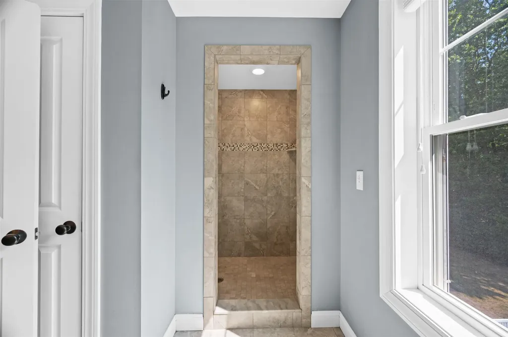 34 Victory Way Dover NH 03820