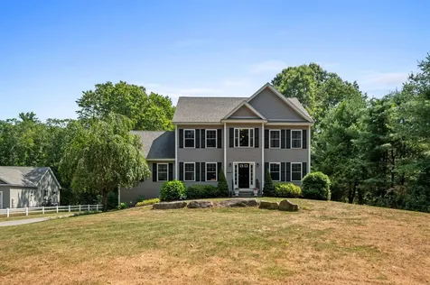 34 Victory Way Dover NH 03820