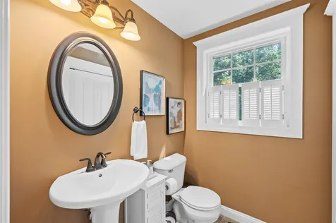 34 Victory Way Dover NH 03820