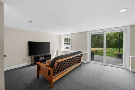 34 Victory Way Dover NH 03820