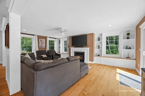 34 Victory Way Dover NH 03820