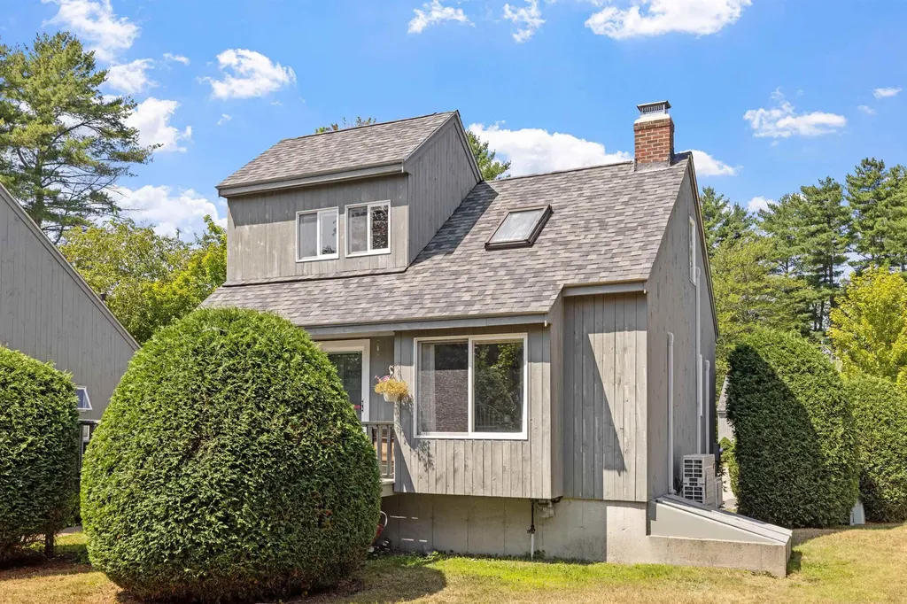 6 Cumberland Road Gilford NH 03249