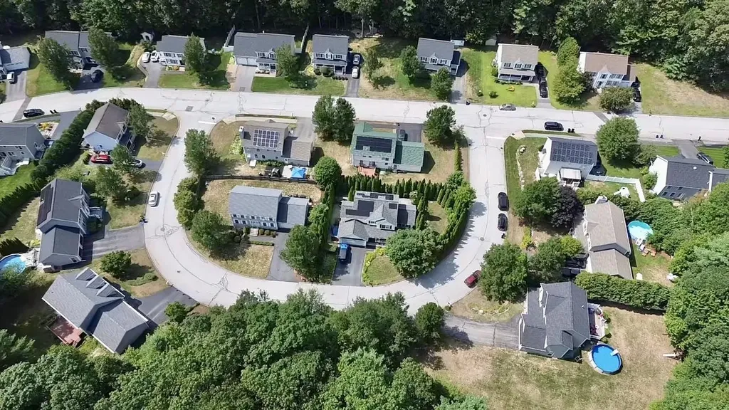 7 Devinne Drive Concord NH 03301