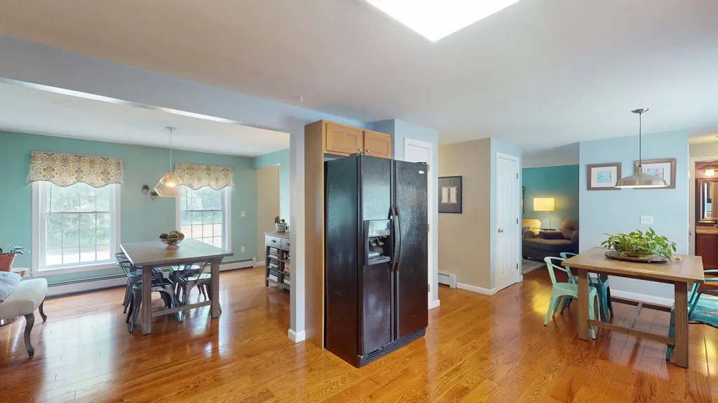 7 Devinne Drive Concord NH 03301