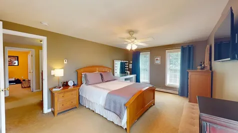 7 Devinne Drive Concord NH 03301