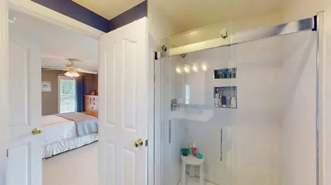 7 Devinne Drive Concord NH 03301