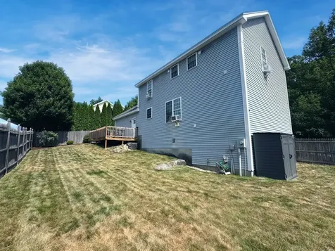 7 Devinne Drive Concord NH 03301