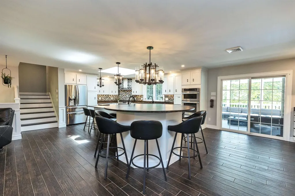 16 Matthew Patten Drive Bedford NH 03110