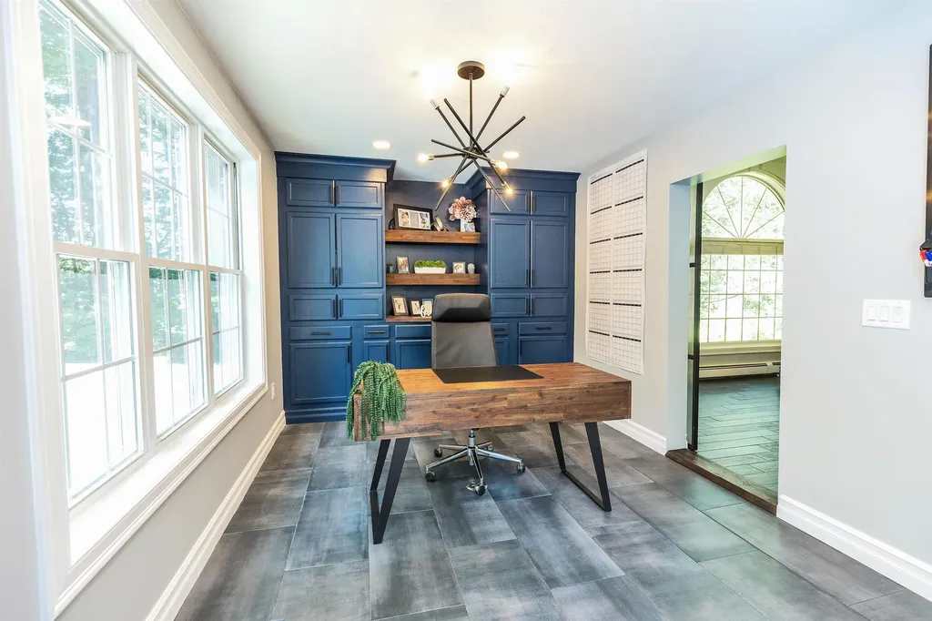 16 Matthew Patten Drive Bedford NH 03110