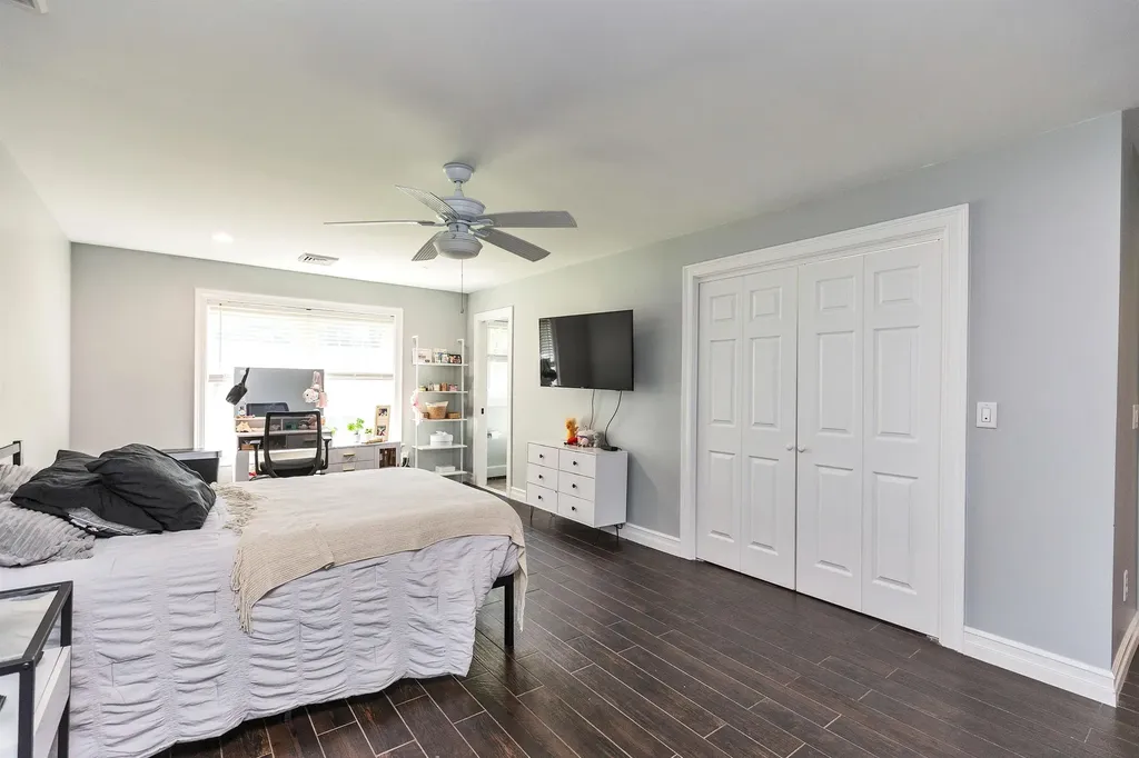 16 Matthew Patten Drive Bedford NH 03110