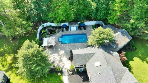 16 Matthew Patten Drive Bedford NH 03110