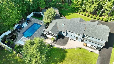 16 Matthew Patten Drive Bedford NH 03110