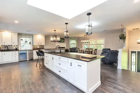 16 Matthew Patten Drive Bedford NH 03110