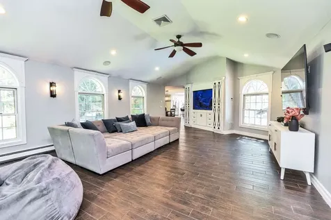 16 Matthew Patten Drive Bedford NH 03110