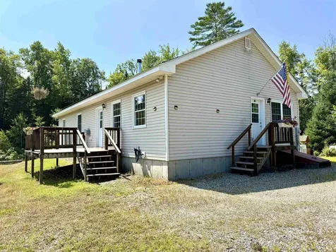 138 Elm Street Lancaster NH 03584