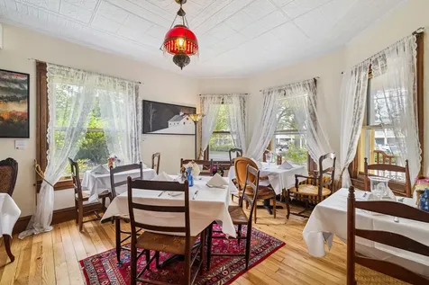 41 Pleasant Street Woodstock VT 05091