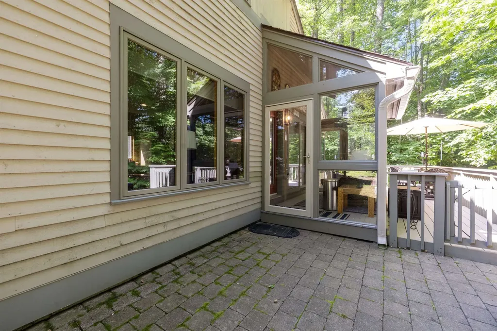 2696 Lake Shore Road Gilford NH 03249