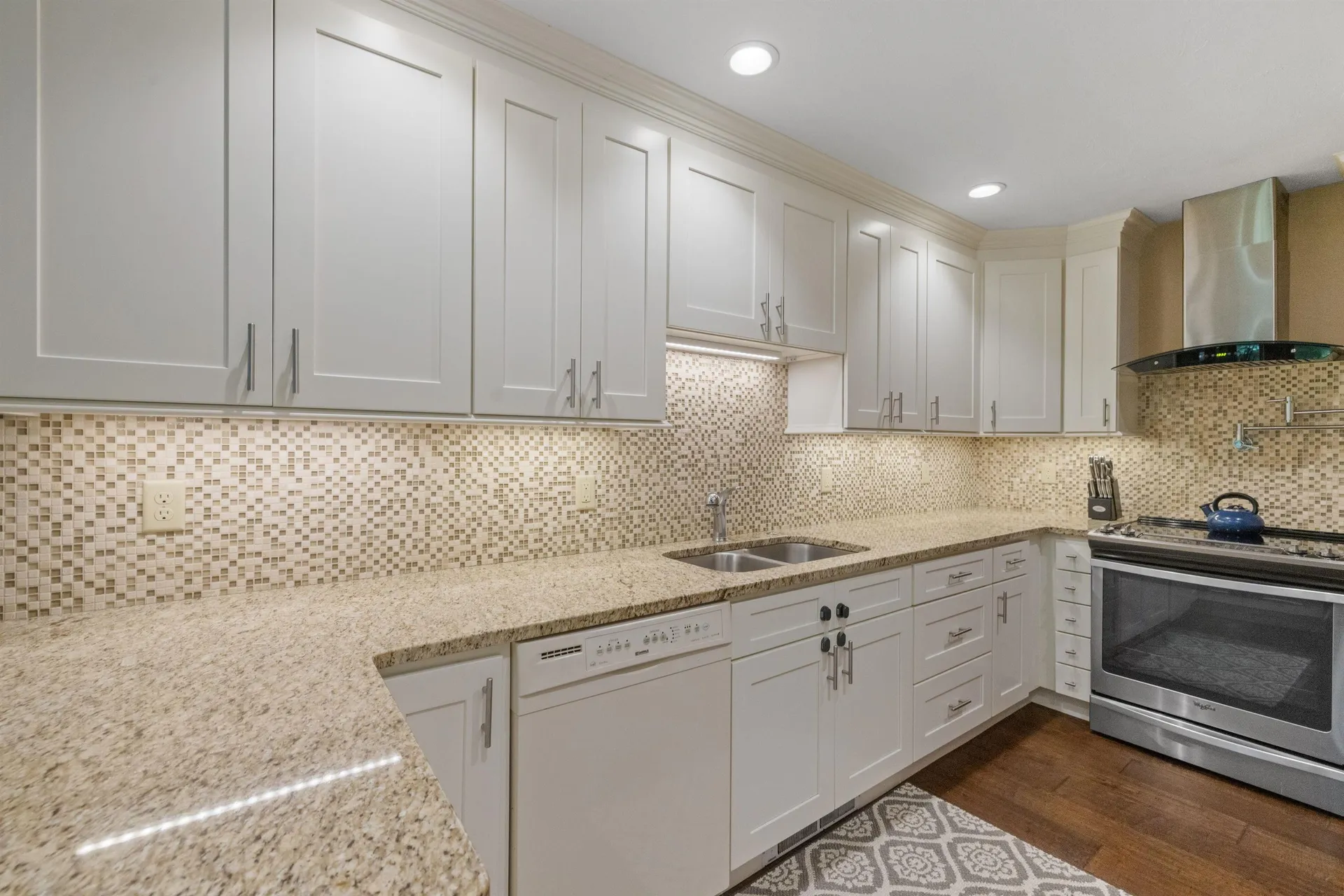 2696 Lake Shore Road Gilford NH 03249