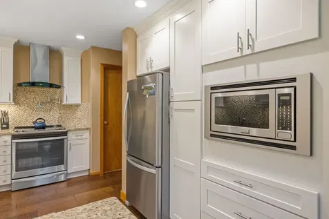 2696 Lake Shore Road Gilford NH 03249