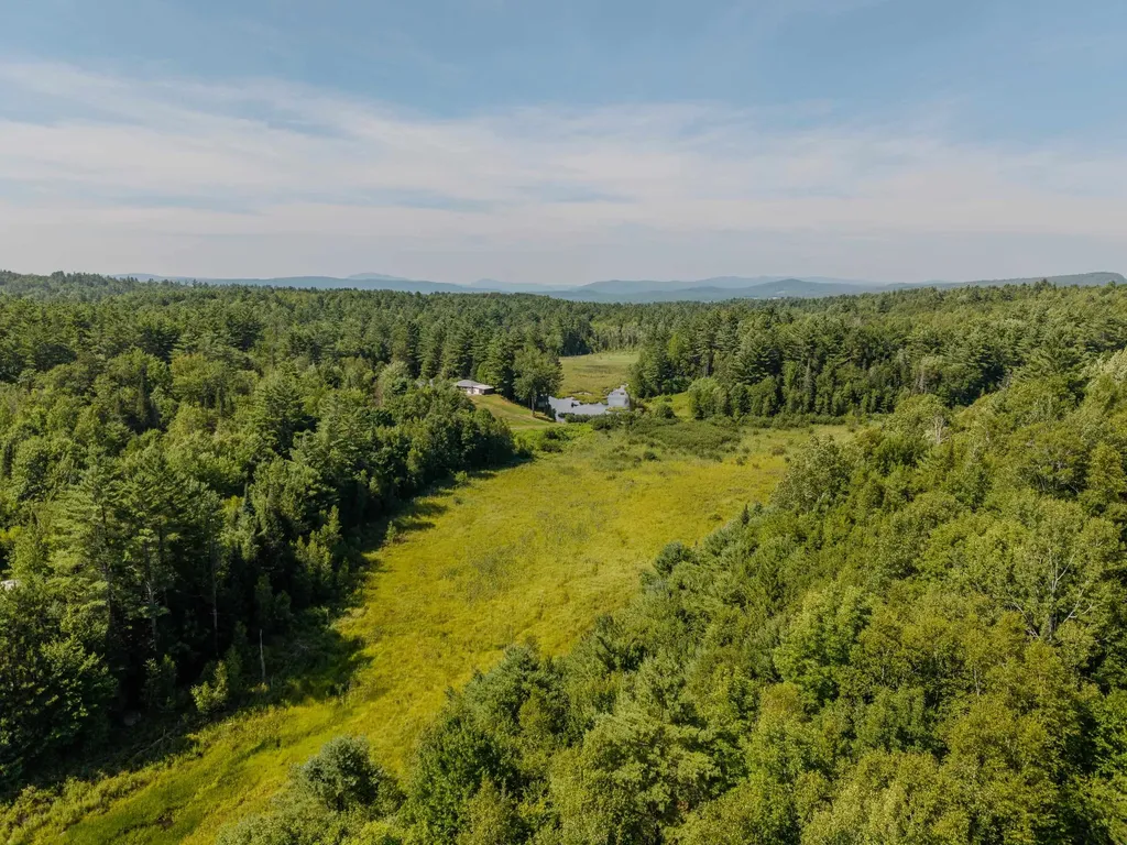 00 Brushwood Road Haverhill NH 03765