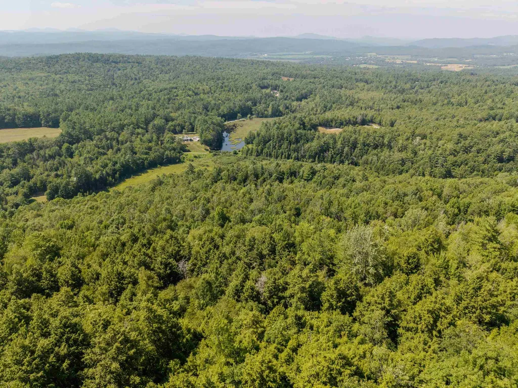 00 Brushwood Road Haverhill NH 03765