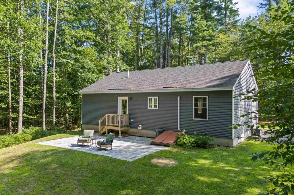 525 Franklin Pierce Highway Barrington NH 03825