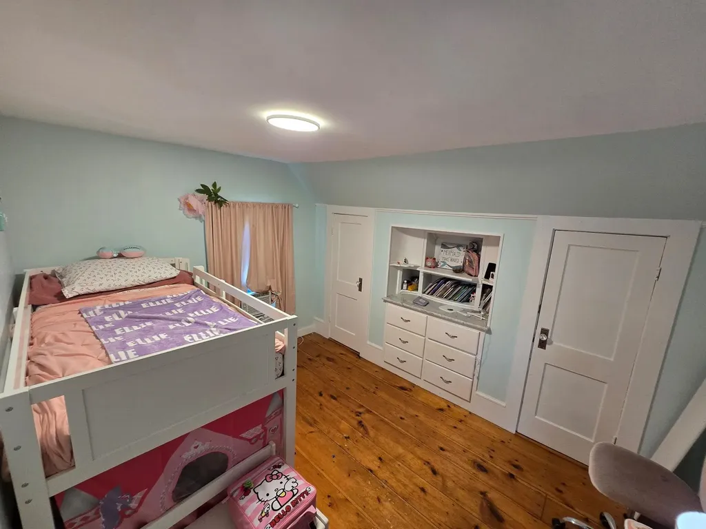 49 Bear Hill Road Hillsborough NH 03244