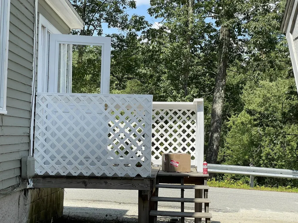 49 Bear Hill Road Hillsborough NH 03244