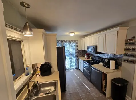 49 Bear Hill Road Hillsborough NH 03244
