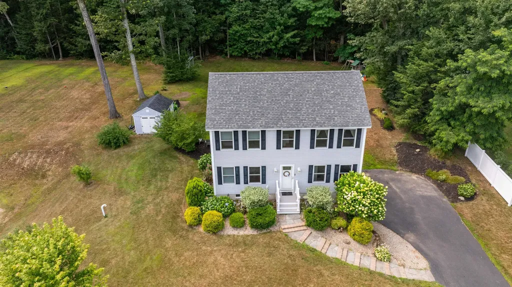 6 Cortland Drive Epping NH 03042