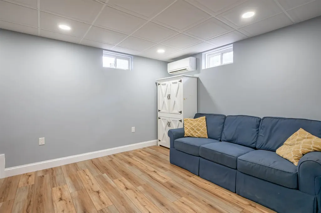 6 Cortland Drive Epping NH 03042