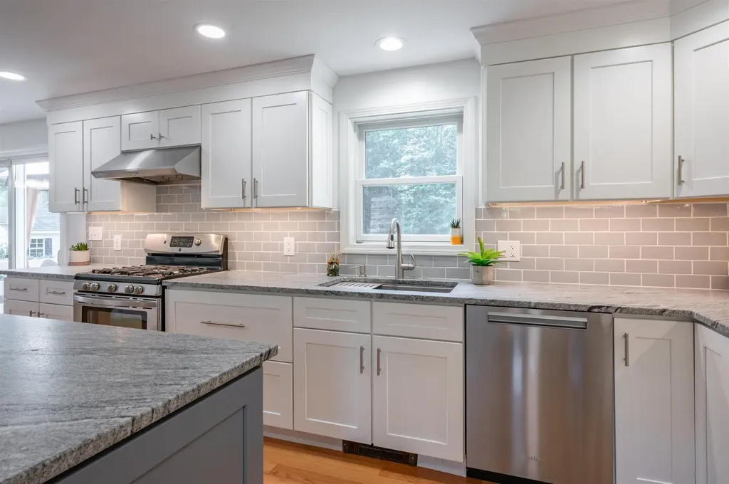 6 Cortland Drive Epping NH 03042