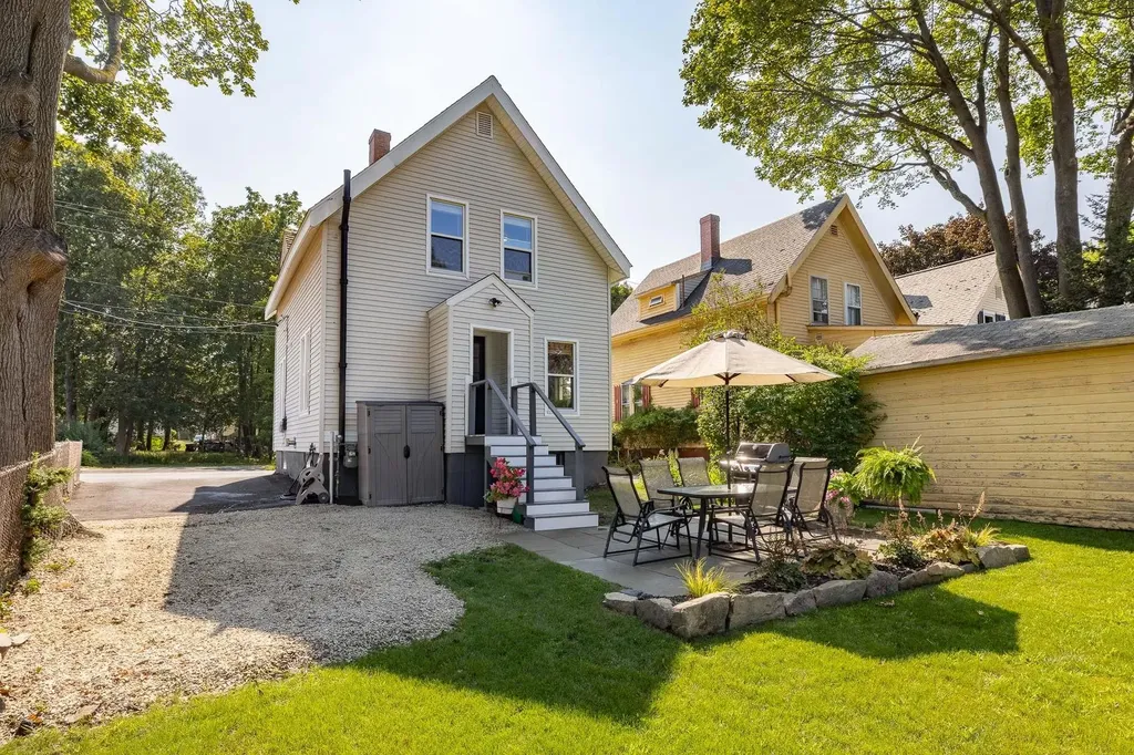 325 Bartlett Street Portsmouth NH 03801