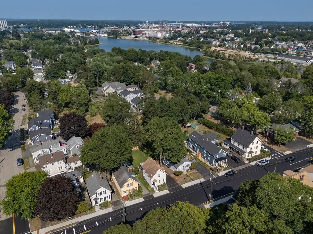 325 Bartlett Street Portsmouth NH 03801