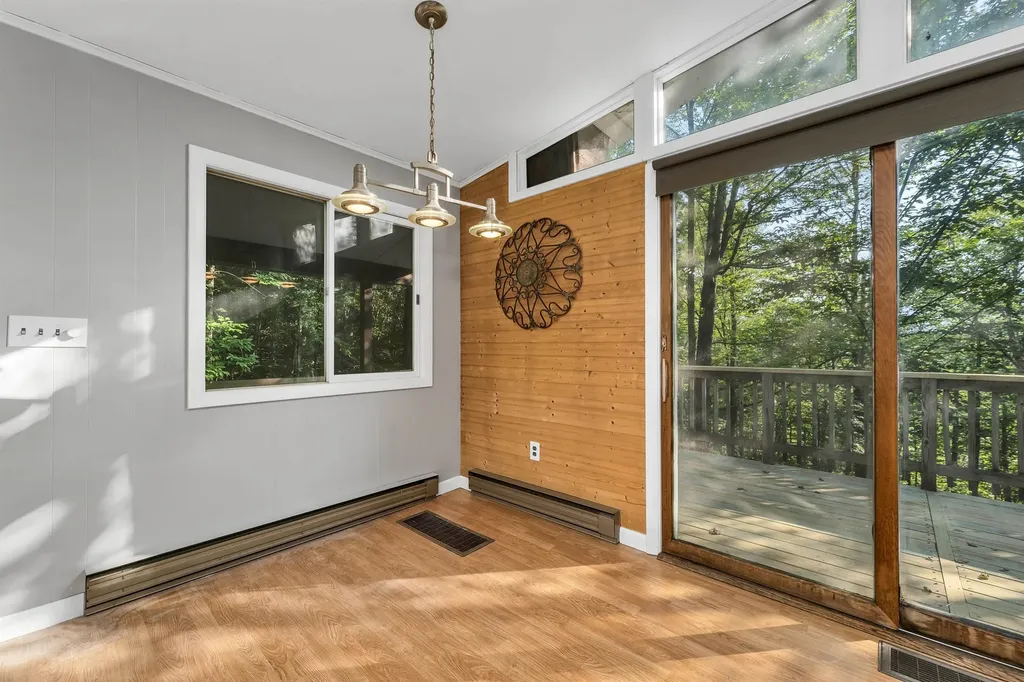 2832 Nh Route 175 Thornton NH 03285