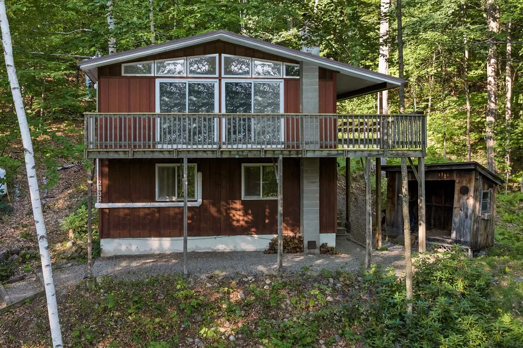 2832 Nh Route 175 Thornton NH 03285