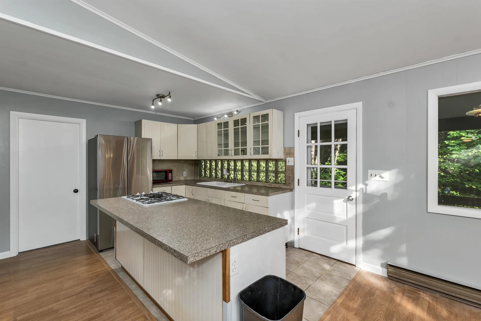 2832 Nh Route 175 Thornton NH 03285