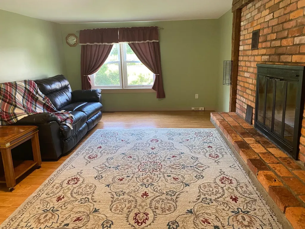 42 Onion River Road Marshfield VT 05658