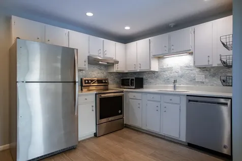 467 High Street Hampton NH 03842