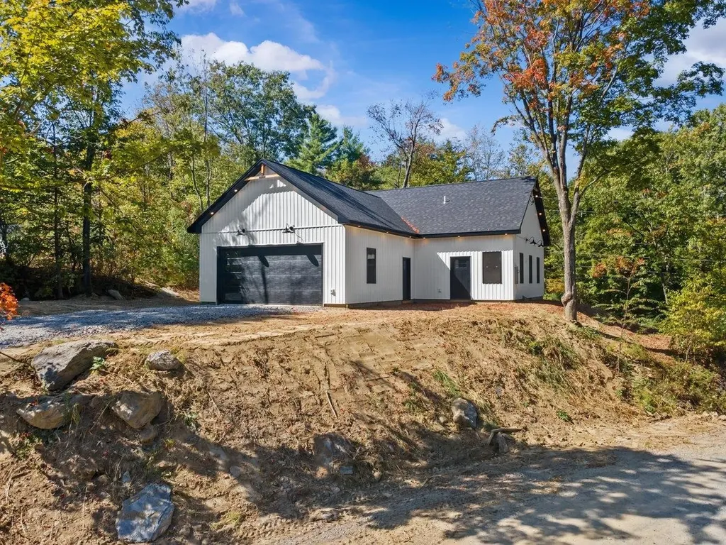 34 Sweet Bedrock Lane Georgia VT 05478