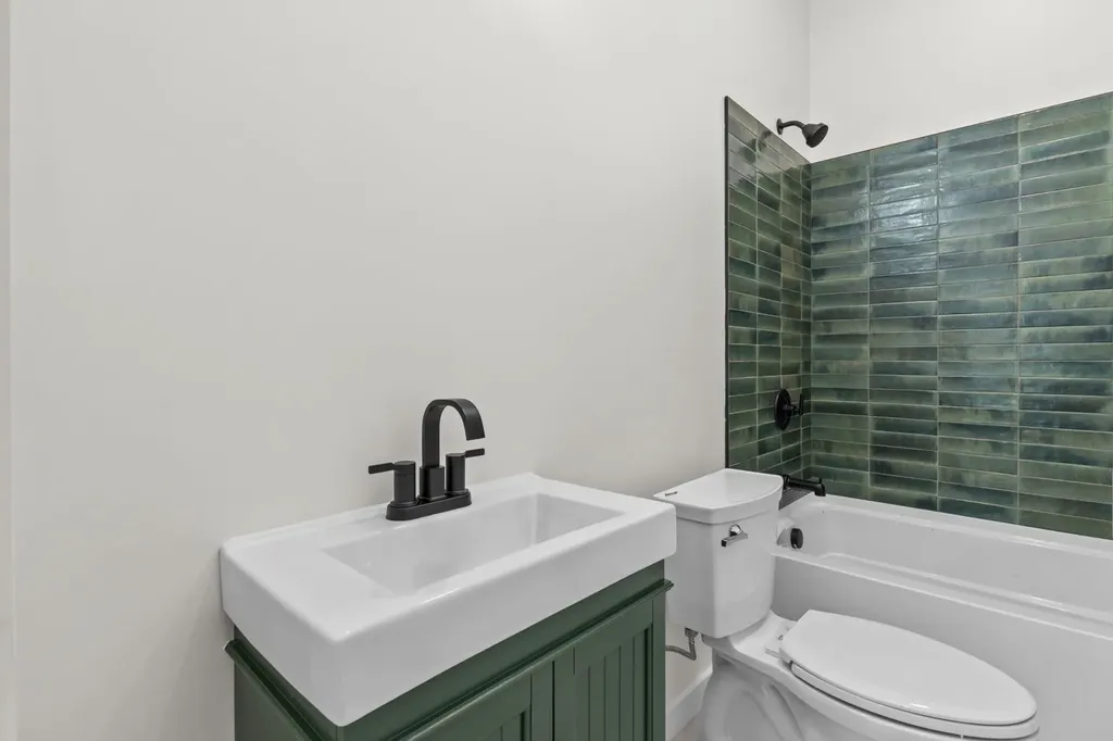 34 Sweet Bedrock Lane Georgia VT 05478