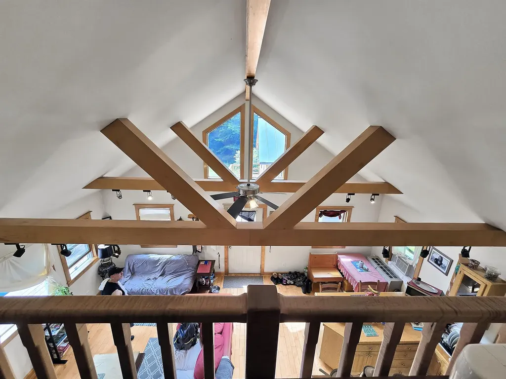 2730 East Pittsford Road Rutland Town VT 05701