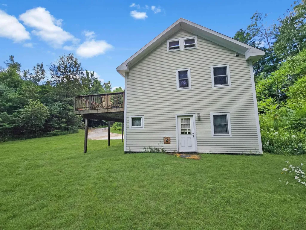 2730 East Pittsford Road Rutland Town VT 05701