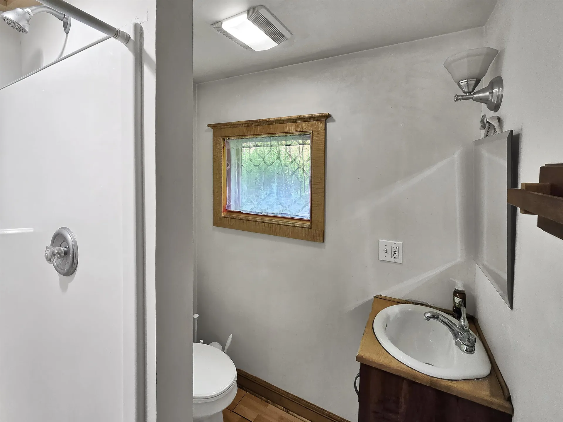 2730 East Pittsford Road Rutland Town VT 05701