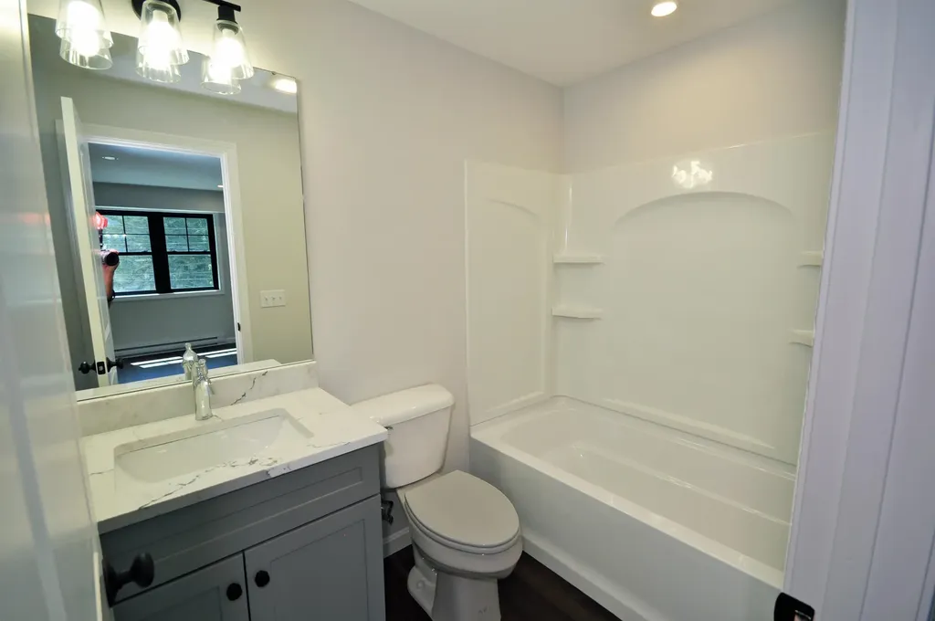 40 Beech Street Bristol NH 03222